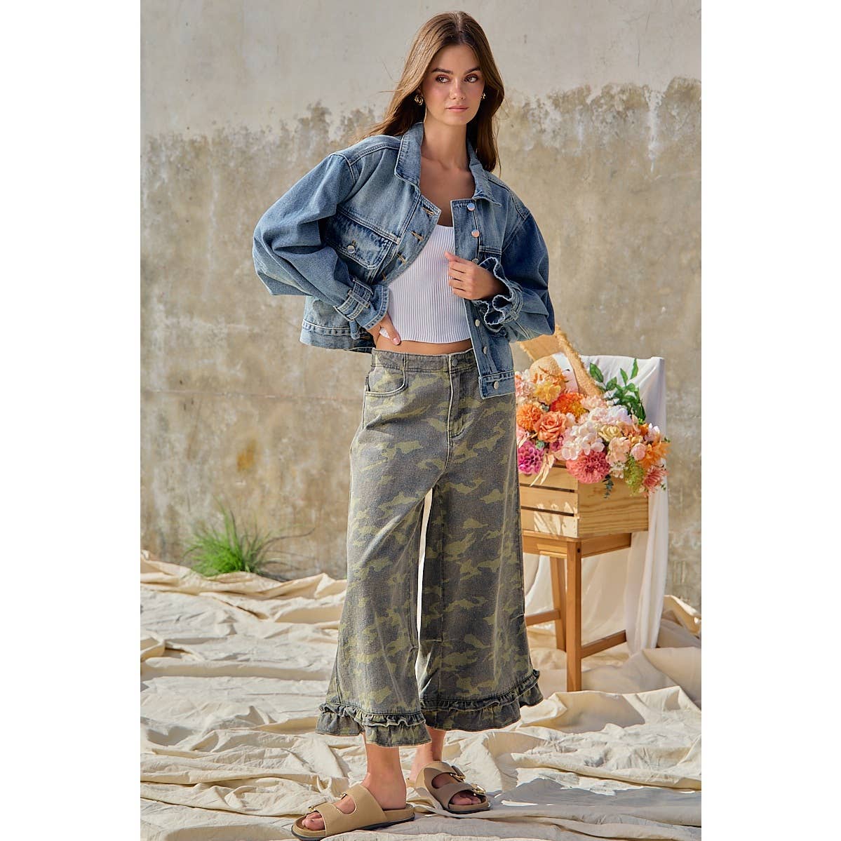 Camouflage Denim Ruffled Hem Mid Rise Bloomer Pants PP175