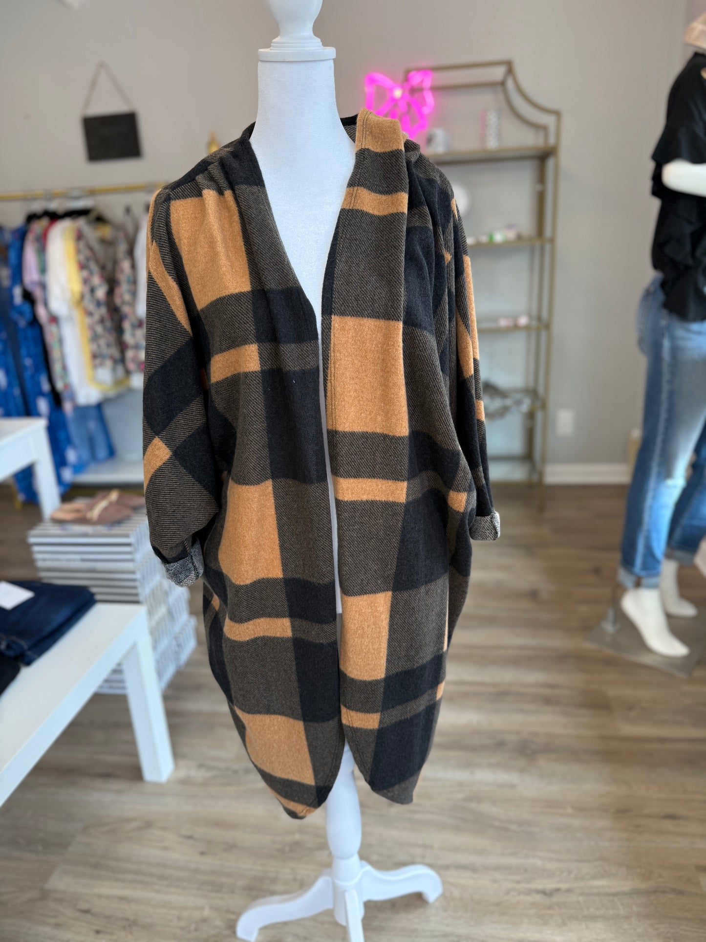 Plaid Tan & Black Cardigan PP019