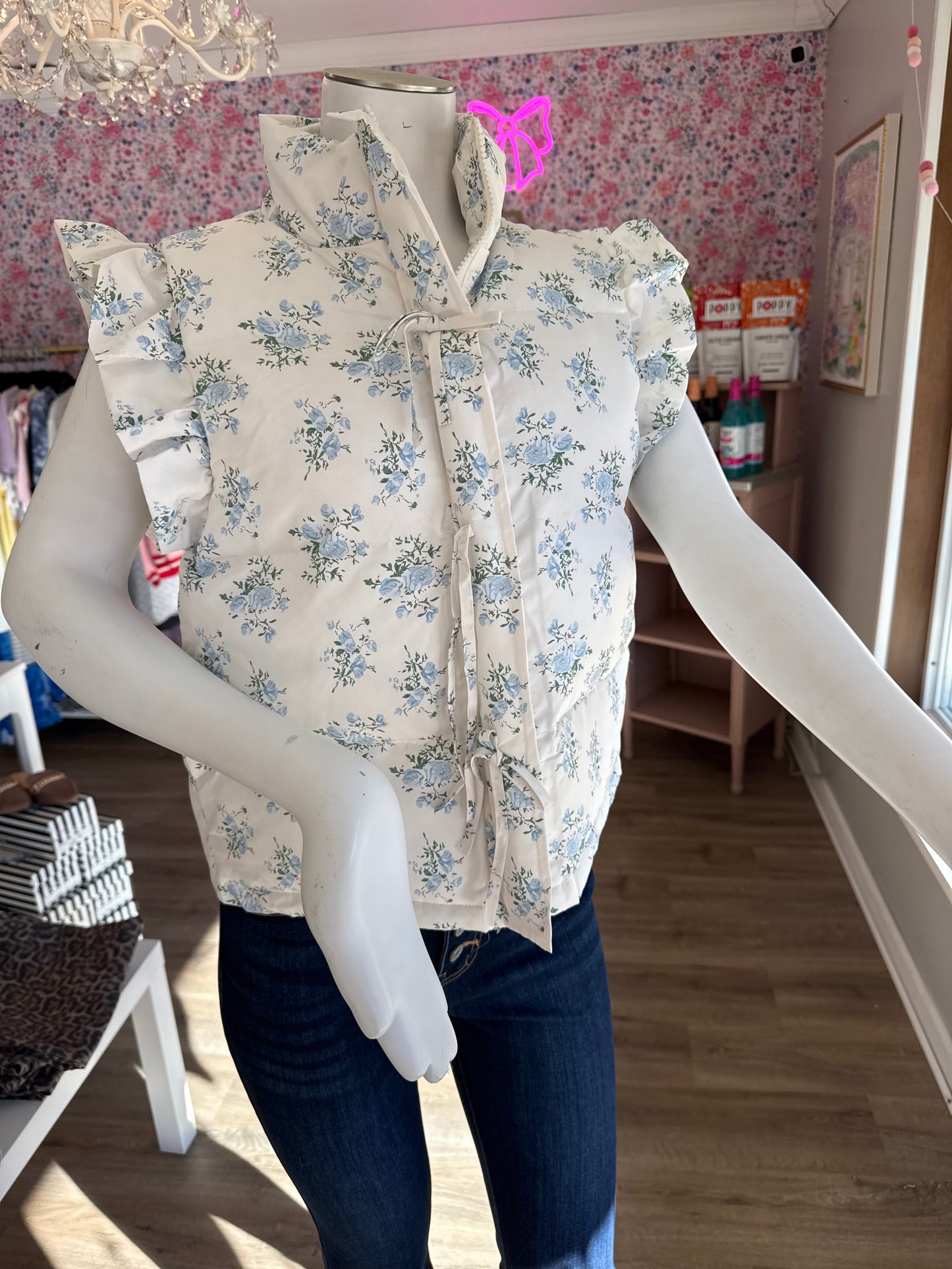 Front Bow Ruffle Sleeve Puffer Vest PP125
