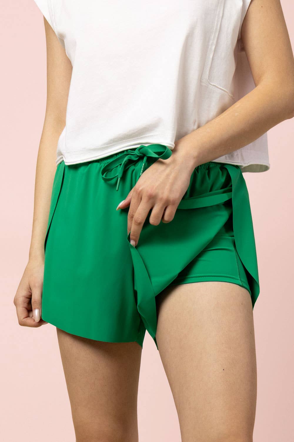 NP70872-Side Overlap Activewear Shorts W/ Shorts Lining