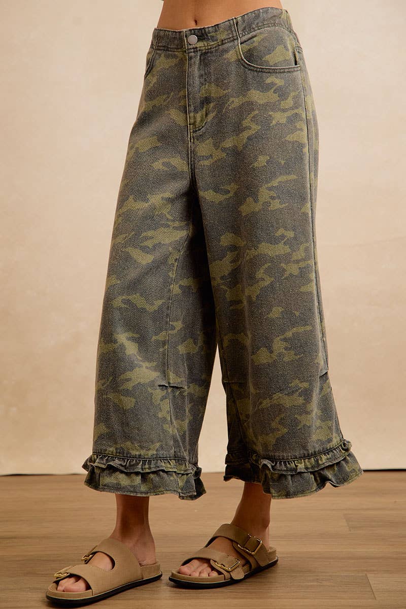 Camouflage Denim Ruffled Hem Mid Rise Bloomer Pants PP175