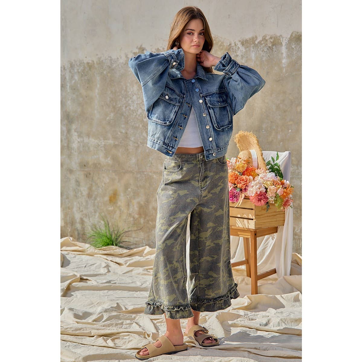 Camouflage Denim Ruffled Hem Mid Rise Bloomer Pants PP175