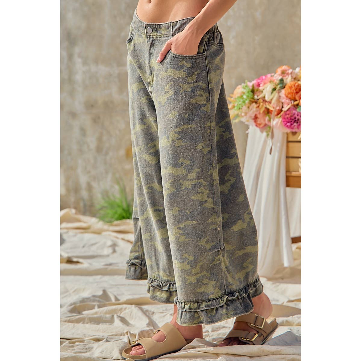 Camouflage Denim Ruffled Hem Mid Rise Bloomer Pants PP175